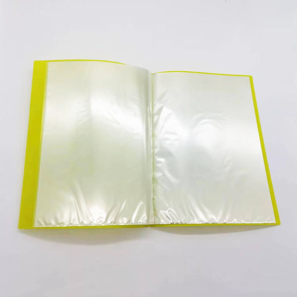 A4 document folder with 20 inner clear pockets image 3